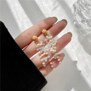 GUCCI （新品仕上げ済）グッチ Gキューブ ロゴ ピアス K18 WG
