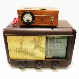 イギリス製 3バンド 真空管ラジオ（安立電気株式会社 電源変圧器付き） ジャンク品