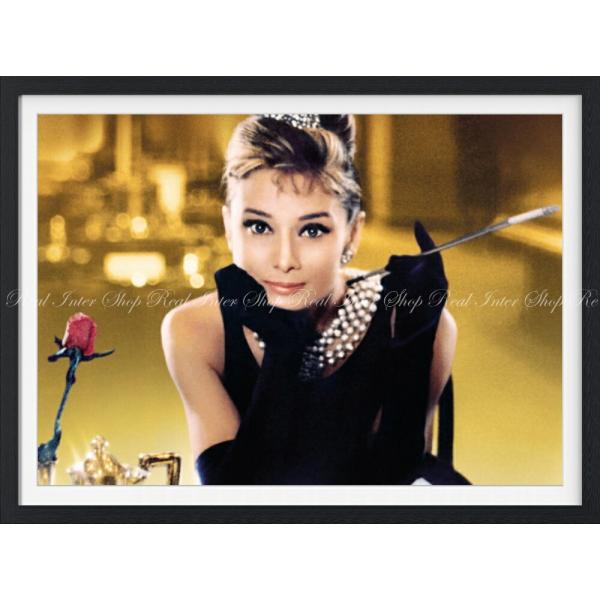 絵画風 壁紙ポスター (はがせるシール式) オードリー・ヘップバーン ティファニーで朝食を 1961...