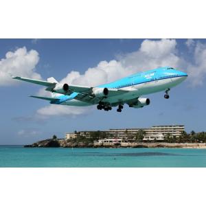 絵画風 壁紙ポスター (はがせるシール式) KLMオランダ航空 ボーイング 747-400 キャラクロ B747-016W2(ワイド版 603mm×376mm)＜日本製＞｜real-inter