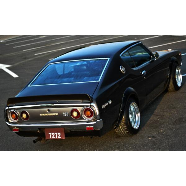 絵画風 壁紙ポスター (はがせるシール式) 日産 スカイライン 2000GT-R KPGC110型 ...