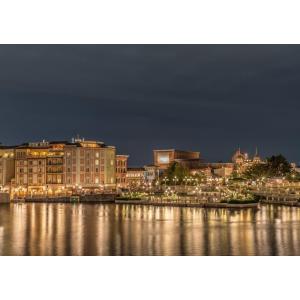 絵画風 壁紙ポスター (はがせるシール式) ディズニーシーの夜景 