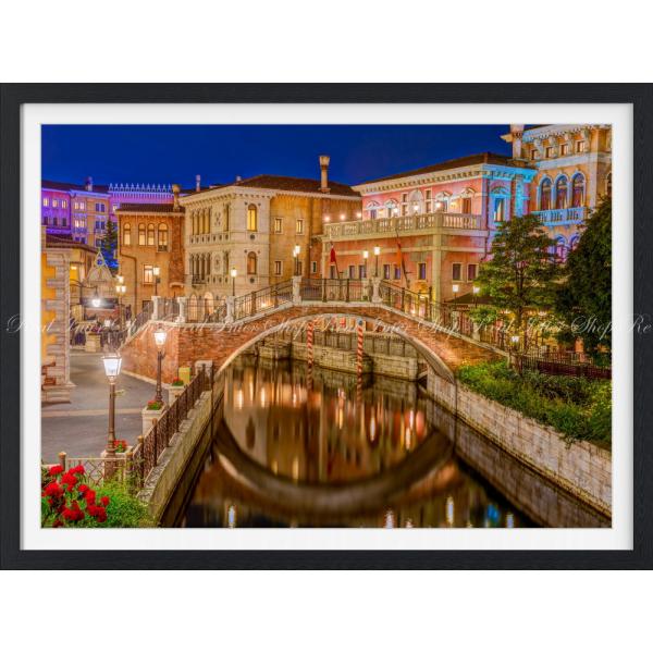 絵画風 壁紙ポスター  ディズニーシーの夜景 ディズニーリゾート 【額縁印刷】 キャラクロ DNS-...