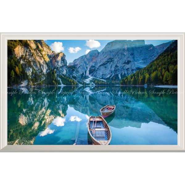 絵画風 壁紙ポスター (はがせるシール式) 鏡面のブライエス湖 ドロミテ地方 【扉なし窓仕様】 キャ...