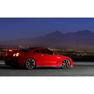 絵画風 壁紙ポスター (はがせるシール式) 日産 GT-R R35 前期型 2008年 赤 夜景 キ...