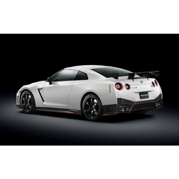 絵画風 壁紙ポスター (はがせるシール式) 日産 GT-R NISMO R35 Bホワイトパール 2...
