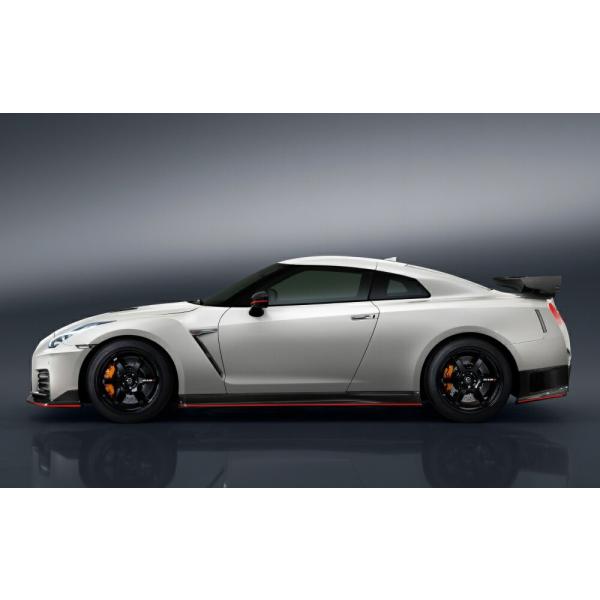 絵画風 壁紙ポスター (はがせるシール式) 日産 GT-R NISMO R35 Bホワイトパール 2...