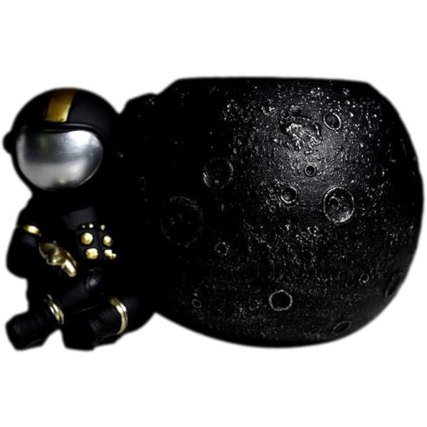 ペンスタンド 宇宙飛行士 おしゃれ かっこいい 立て デスク 卓上 収納 文房具 鉛筆 筆記用具 男...