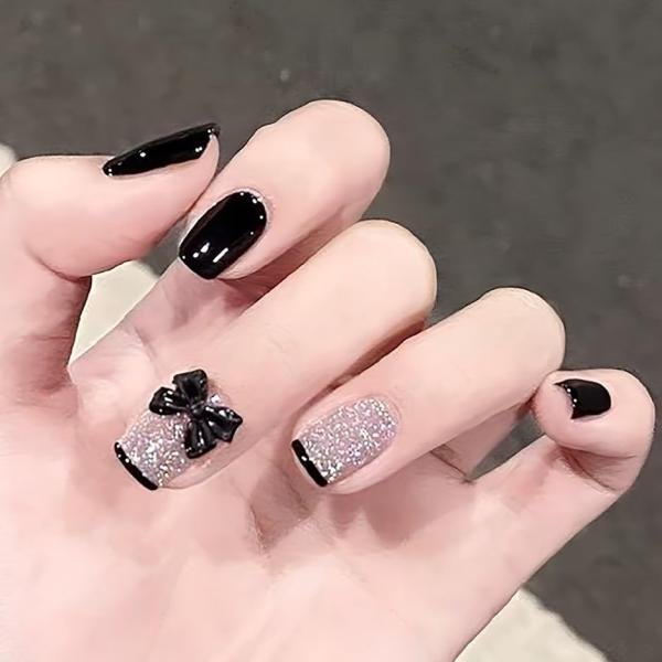 ネイルチップ 黒 つけ爪 ギャル 韓国 かわいい 地雷系 手作りブラック コギャル シンプル バレリ...