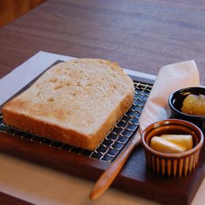 KOMA & recette パンが冷めないプレート トレイ オブジェ インテリア 木製 手作り 国産 日本製 ウォールナット 無垢 おしゃれ かわいい カフェ キッチ｜recetteshop