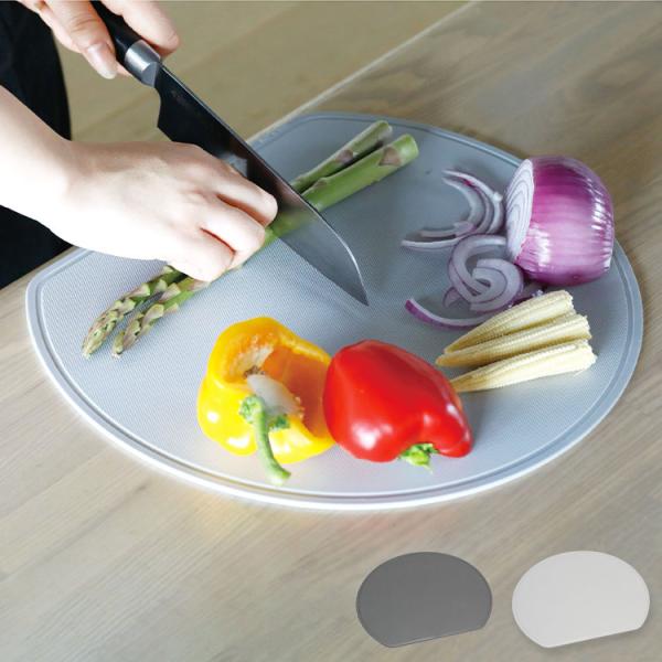 食洗機対応 丸いまな板 耐熱エラストマー 穴無し CBジャパン atomico 抗菌加工 まな板 カ...