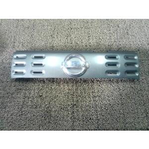 キューブ AKE919キューブ DBA-Z12 純正オプション メッキ ラジエータ