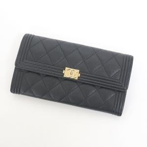 CHANEL】ボーイシャネル ロングフラップ・ウォレット キャビアスキン
