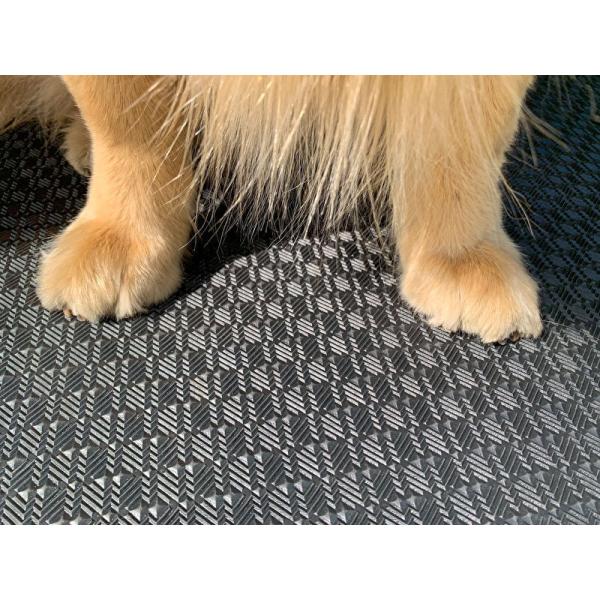 滑り止めマット 犬 150cm×4m 厚さ5mm 1枚 グリップ力抜群 安心 お手入れ簡単 水洗い ...
