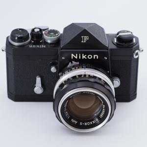 Nikon ニコン フィルム一眼レフカメラ F アイレベル ブラック NIKKOR-S 50mm F1.4 #8889｜reddingstore