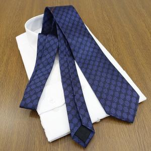 GUCCI グッチ ネクタイ GG柄(8cm)...の詳細画像1