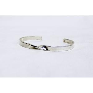 ATIRO アティロ SILVER BANGLE シルバー バングル メンズ レディース ハンドメイド 日本製 タタキ 仕上げ BA-009｜redwood