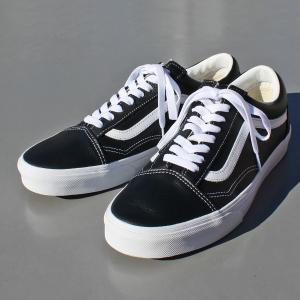 VANS バンズ スニーカー メンズ 男性用 UA オーセンティック