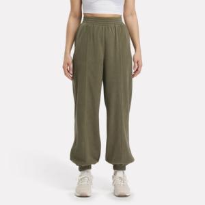 【リーボック公式】パンツ / CL Q4 PANT （アーミーグリーン）