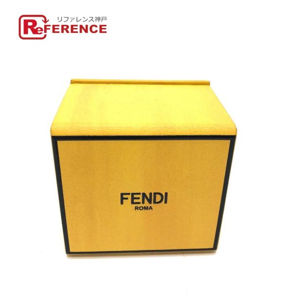 FENDI フェンディ 7AR894 ロゴ/小物 ミニボックス チャーム キーホルダー レザー イエ...
