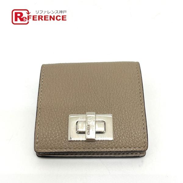 FENDI フェンディ ターンロック 小銭入れ コインケース ベージュ レディース【中古】