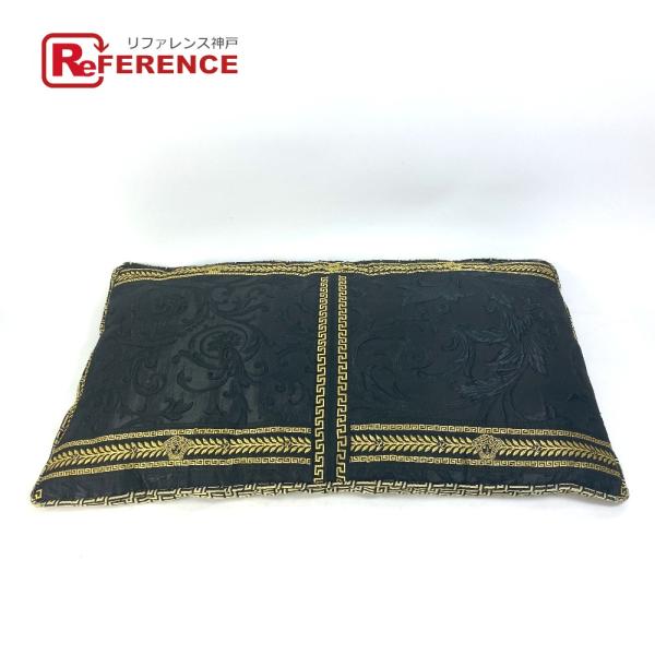 VERSACE ヴェルサーチ 総柄 グレカ メデューサ ピロー 枕 インテリア クッション ブラック...