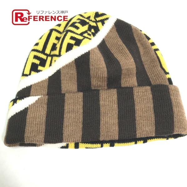 FENDI フェンディ FXQ056 ニットキャップ ビーニー 帽子 ズッカ ニット帽 ブラック/イ...