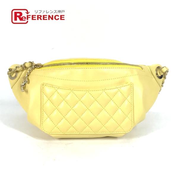 新品同様 CHANEL シャネル A57832 CC ココマーク カバン クロス キルティング マト...