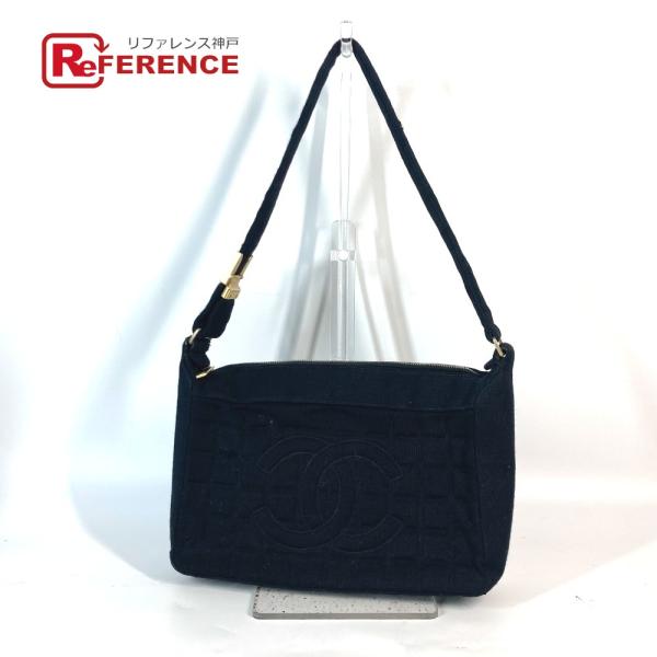 CHANEL シャネル ロゴ チョコバー CC ココマーク カバン アクセサリーポーチ 肩掛け キル...