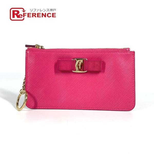 美品 Salvatore Ferragamo サルヴァトーレフェラガモ ヴァラ リボン りぼん キー...