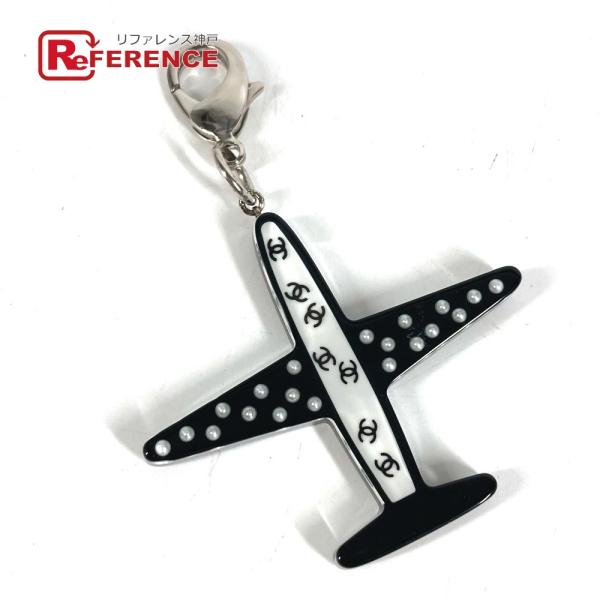 CHANEL シャネル エアプレーン 飛行機 バッグチャーム 16S キーホルダー ブラック レディ...