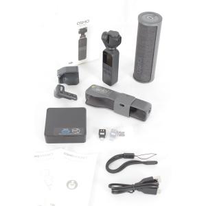 【美品】DJI Osmo Pocket コントローラーホイール＋充電ケース付き その他おまけあり ハンドヘルド アクションカメラ 4K オズモポケット