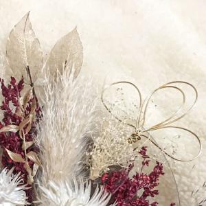 髪飾り 金箔おまけ 成人式/卒業式 /結婚式 ...の詳細画像1