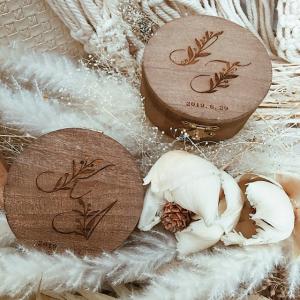 リングピロー イニシャル刻印します