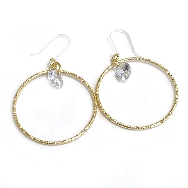 樹脂フックピアス キュービックジルコニアinリング 20代 30代 40代 50代