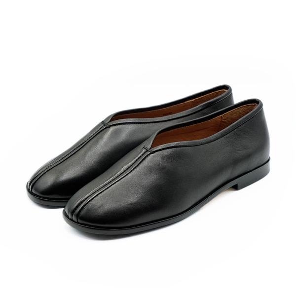 アポム オブリークトゥ バイプドスリップオン 15 ブラック 革 靴 フラット レディース レザー ...