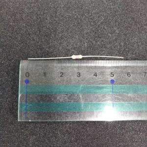 カーボン皮膜抵抗器 4.7kΩ・1/4w。5%...の詳細画像1