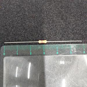 カーボン皮膜抵抗器 3.3KΩCF1/4w5%...の詳細画像1