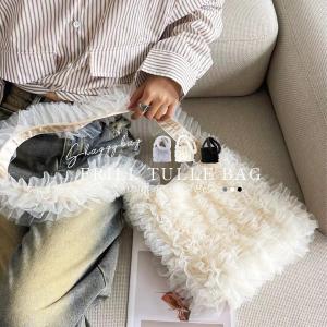 ショルダーバッグ レディース 軽量 フリル チュール サコッシュ 大容量