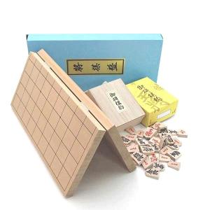 将棋盤セット 国産で しっかり太字の特選将棋駒桐...の商品画像