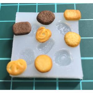 ミニチュア【可愛いクッキー５種セット】シリコンモールド　型　リカちゃん　粘土