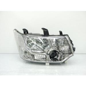 三菱（MITSUBISHI） 2072441☆ デリカD5 右ライト HID KOITO 100-87918