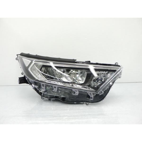 4182041△ ラブ4 50系 右ライト 3灯式LED STANLEY 42-87 MXAA52/...