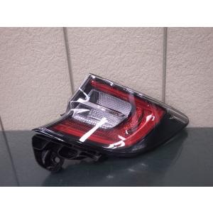 NRE210H カローラスポーツ右テールランプ コイト12-629(78431) T42261 カローラスポーツ 210系 前期 右テールランプ KOITO 12-629