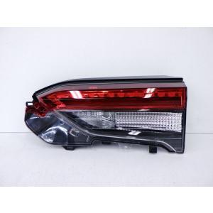 日産（NISSAN） H19065 サクラ B6AW リヤコンビネーションランプ