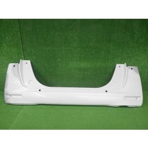 JF3 JF4 エヌボックス/N-BOX純正 リアバンパー 白　ホワイト N-BOX NBOX JF3 JF4 純正 リアバンパー 71501-TTA-J000 センサー