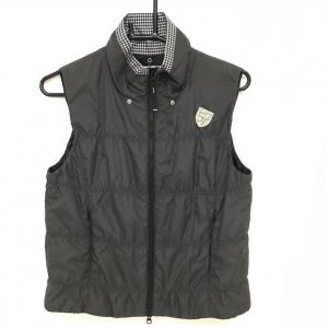 Titleist（タイトリスト） ニットベスト 白×ネイビー メルセデスベンツ