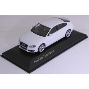 シュコー 1/43 アウディ A3 スポーツバック 8V ブラック : 寝具