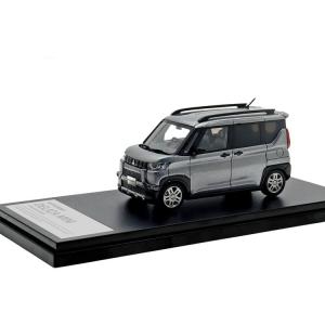 三菱（MITSUBISHI） デリカD：5 1/43サイズモデルカー