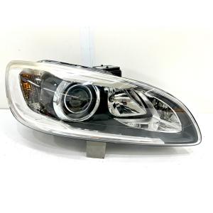 VOLVO 純正 ヘッドライトV60/S60 右側(ZB系) レンズ綺麗】ボルボ V60/S60 純正LEDヘッドライト 右 32338007 （Z19
